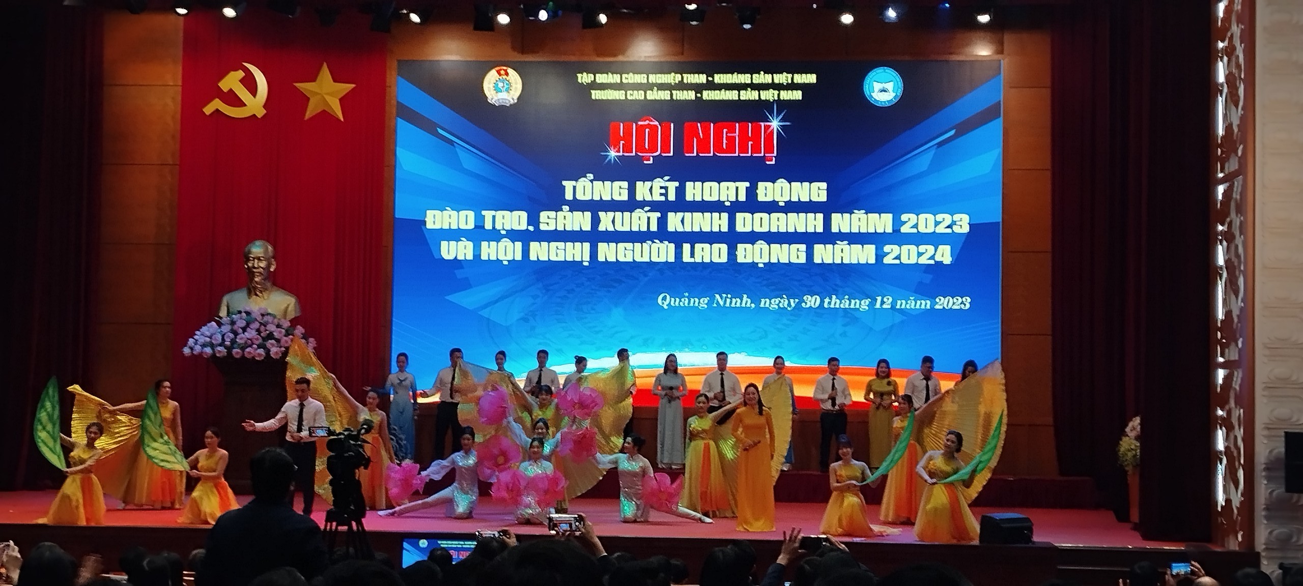 Trường Cao đẳng TKV hoàn thành vượt 26% Kế hoạch tuyển sinh thợ lò năm 2023